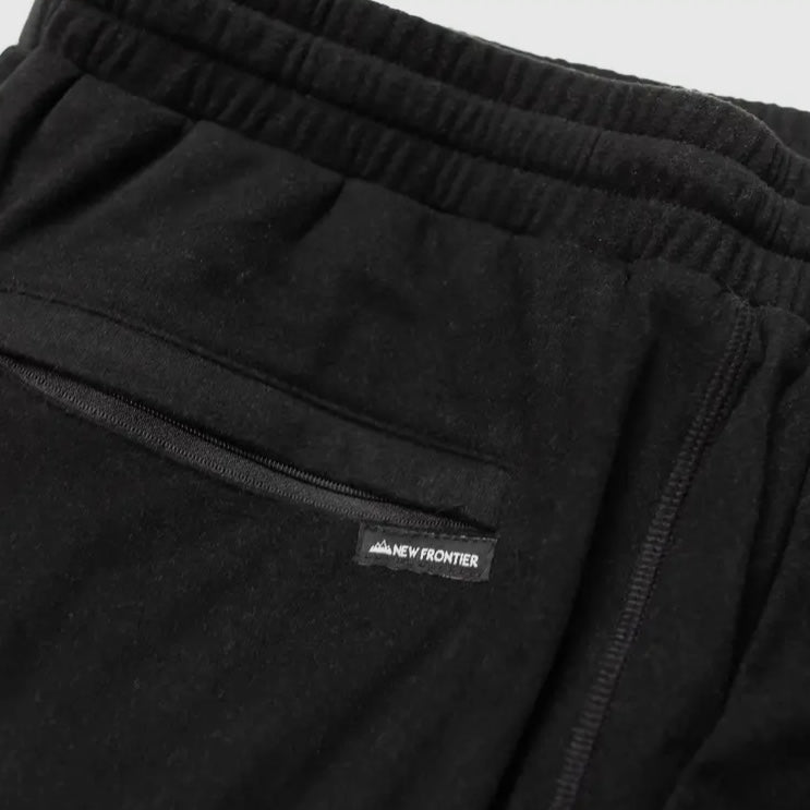 New Frontier Men's Leisure Jogger in Black