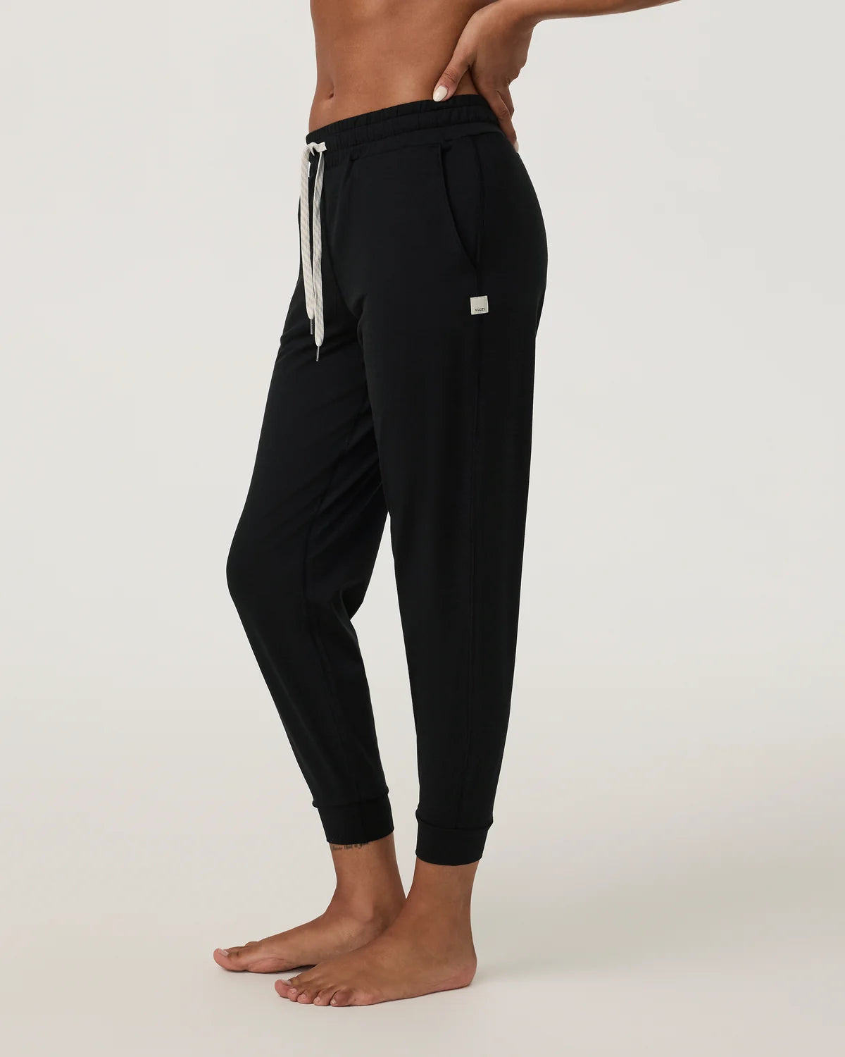 Vuori Women's Performance Jogger Black Heather