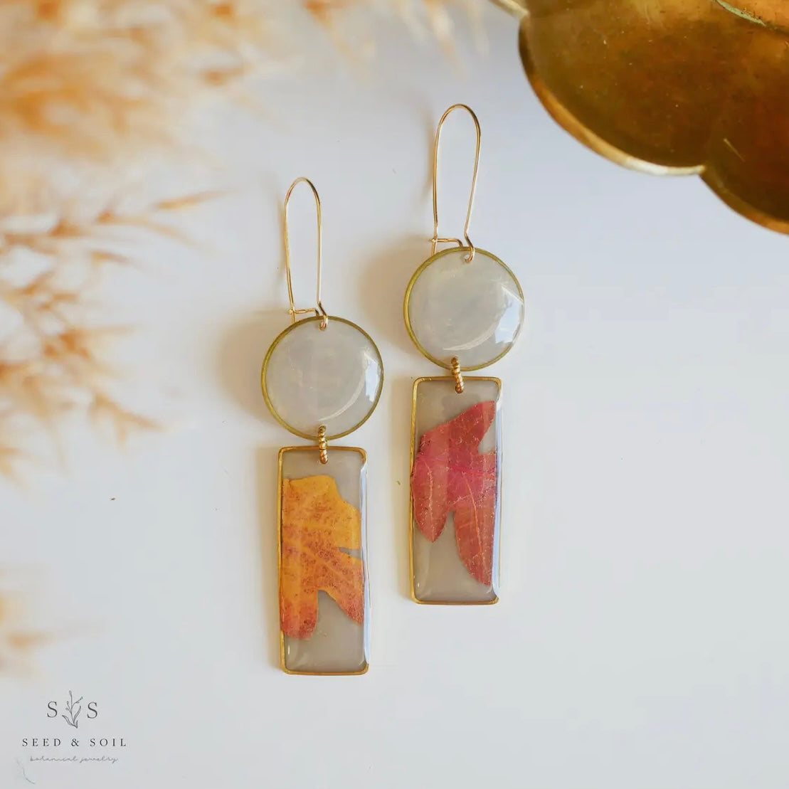 Seed & Soil Modern Shape Oak Earrings