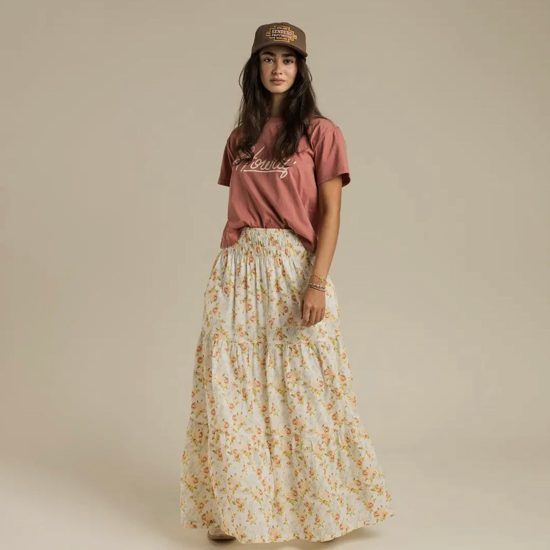 Sendero Provisions Howdy Dude Women's Crop Tee - Desert Sand