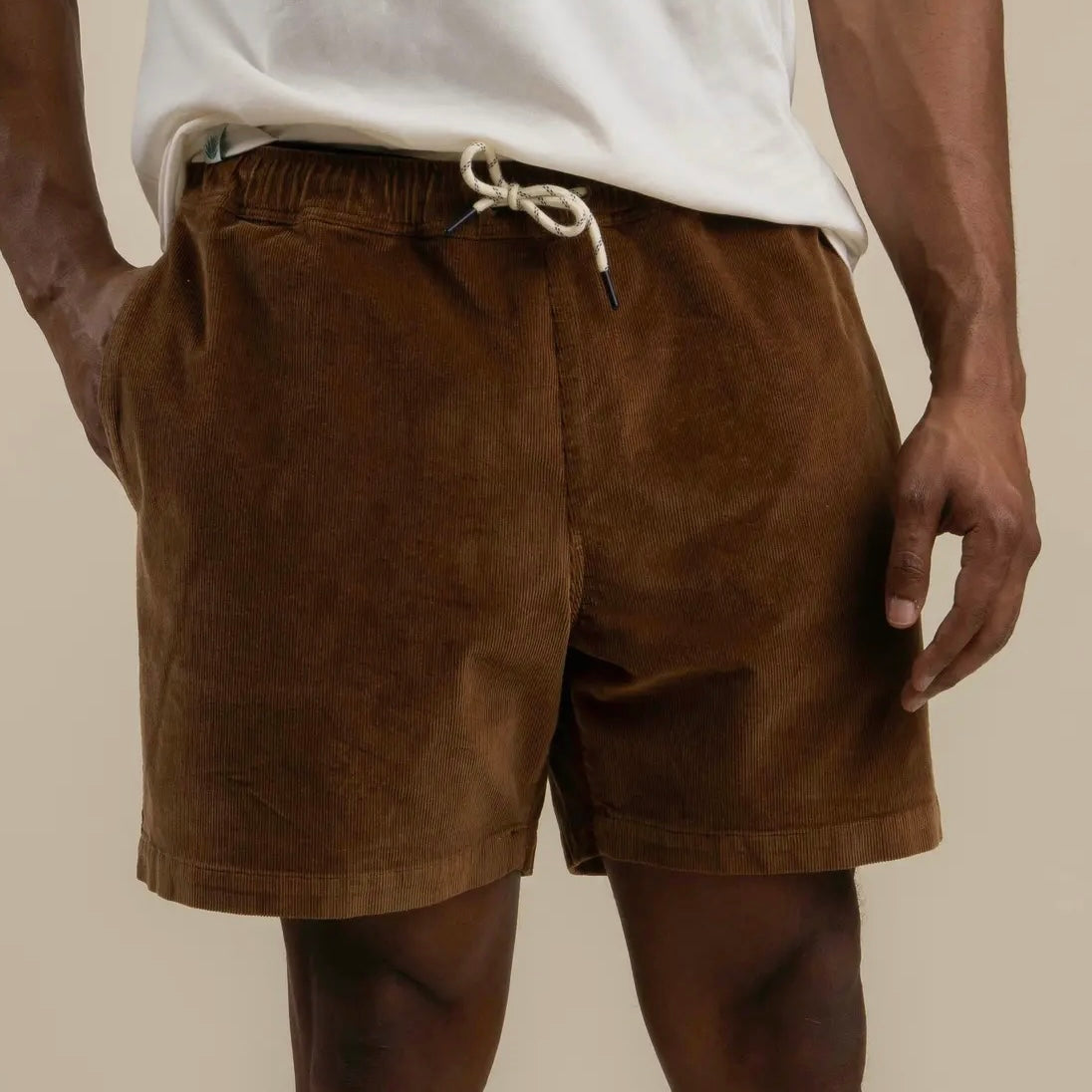 Sendero Provisions San Gabriel 2.0 Cordshort in Walnut
