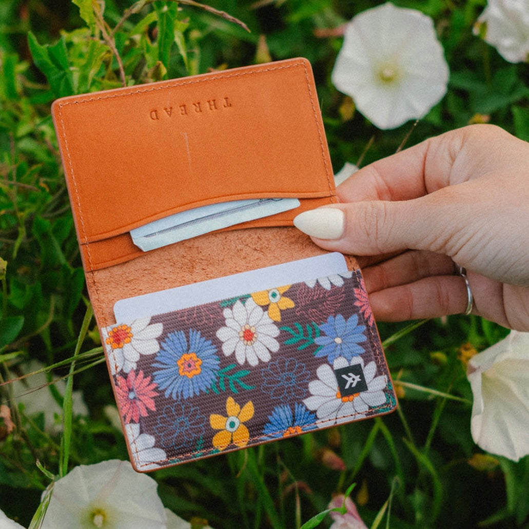 Thread Bifold Wallet