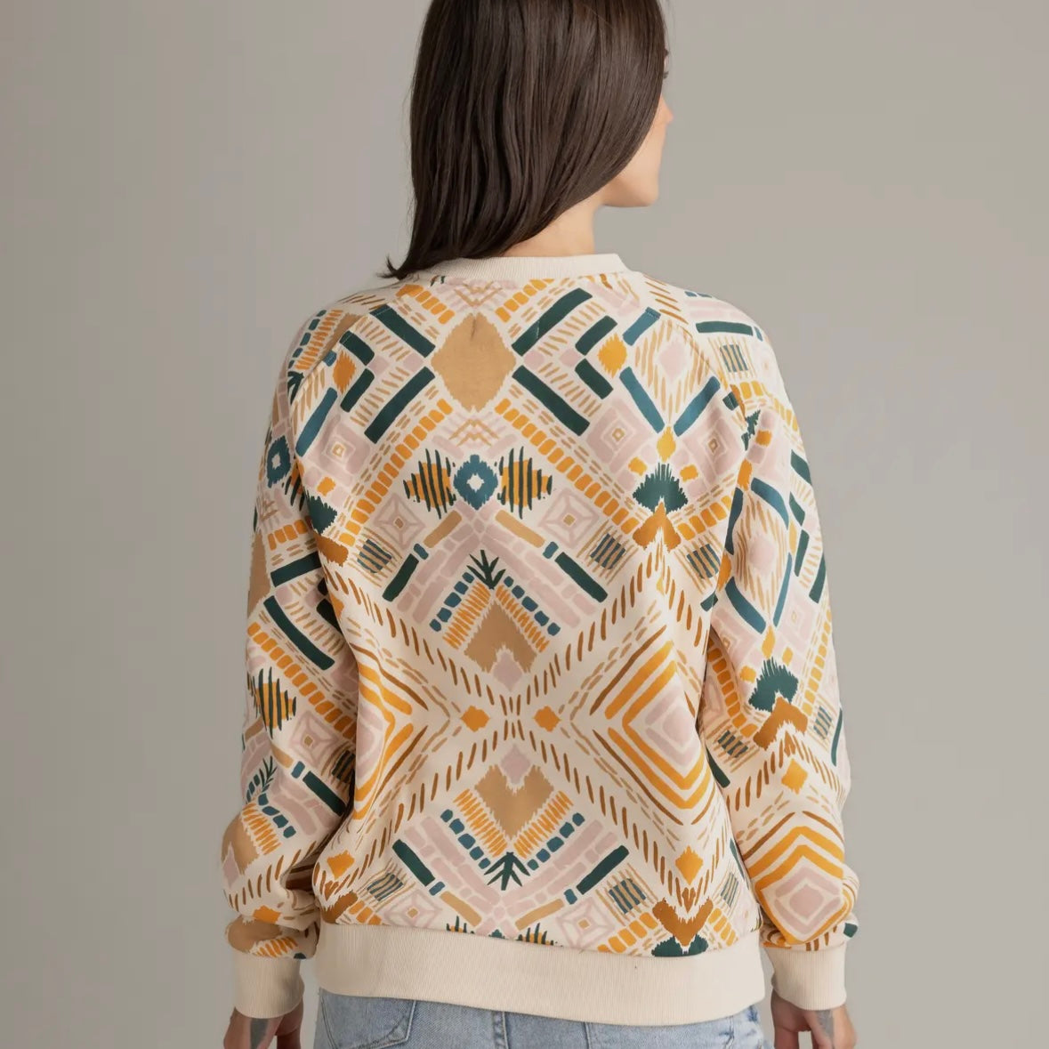 LIV Outdoor Women's Gabriella Graphic Raglan Crew in Macadamia Mosaic Aztec