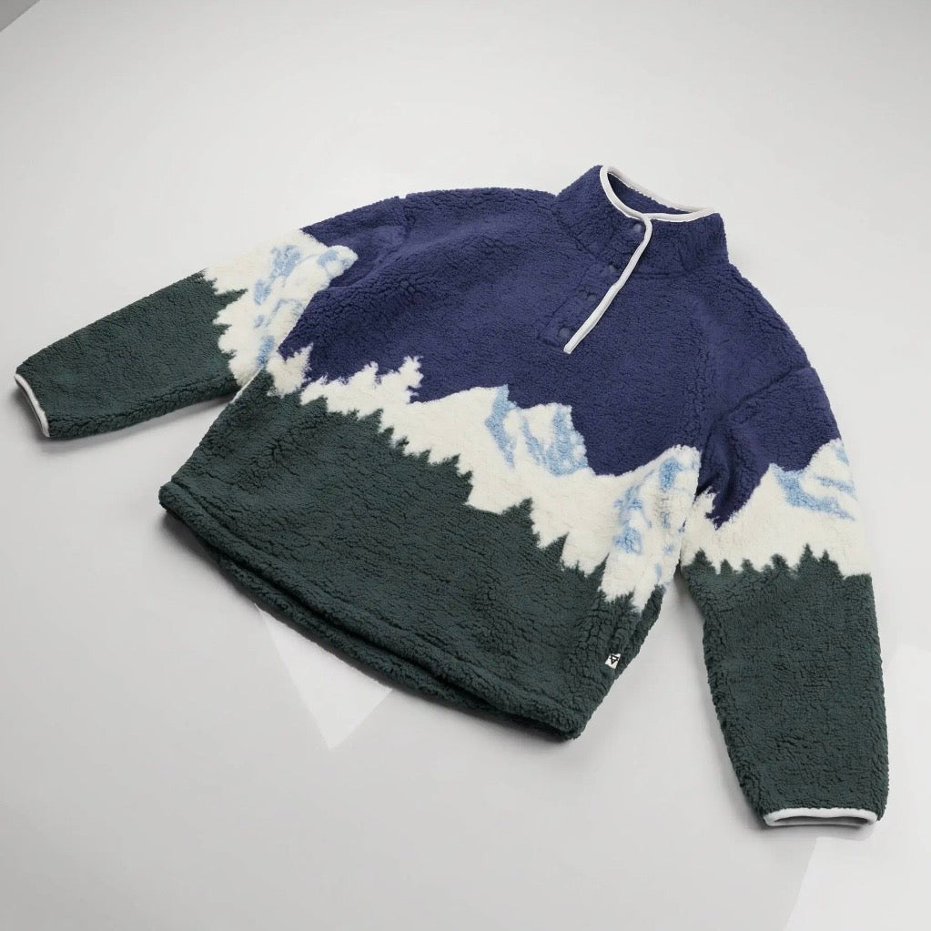 LIV Outdoor Women's Ainsley Plush Sherpa Snap Pullover in Night Mount