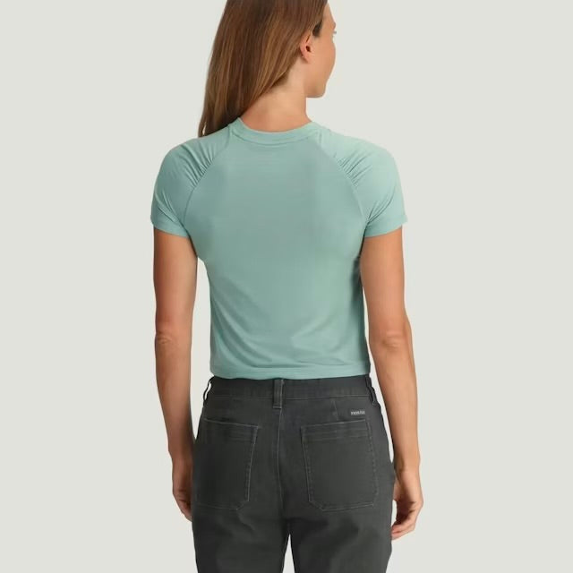 Free Fly Women's Elevate Lightweight Fitted Tee - Ocean Mist