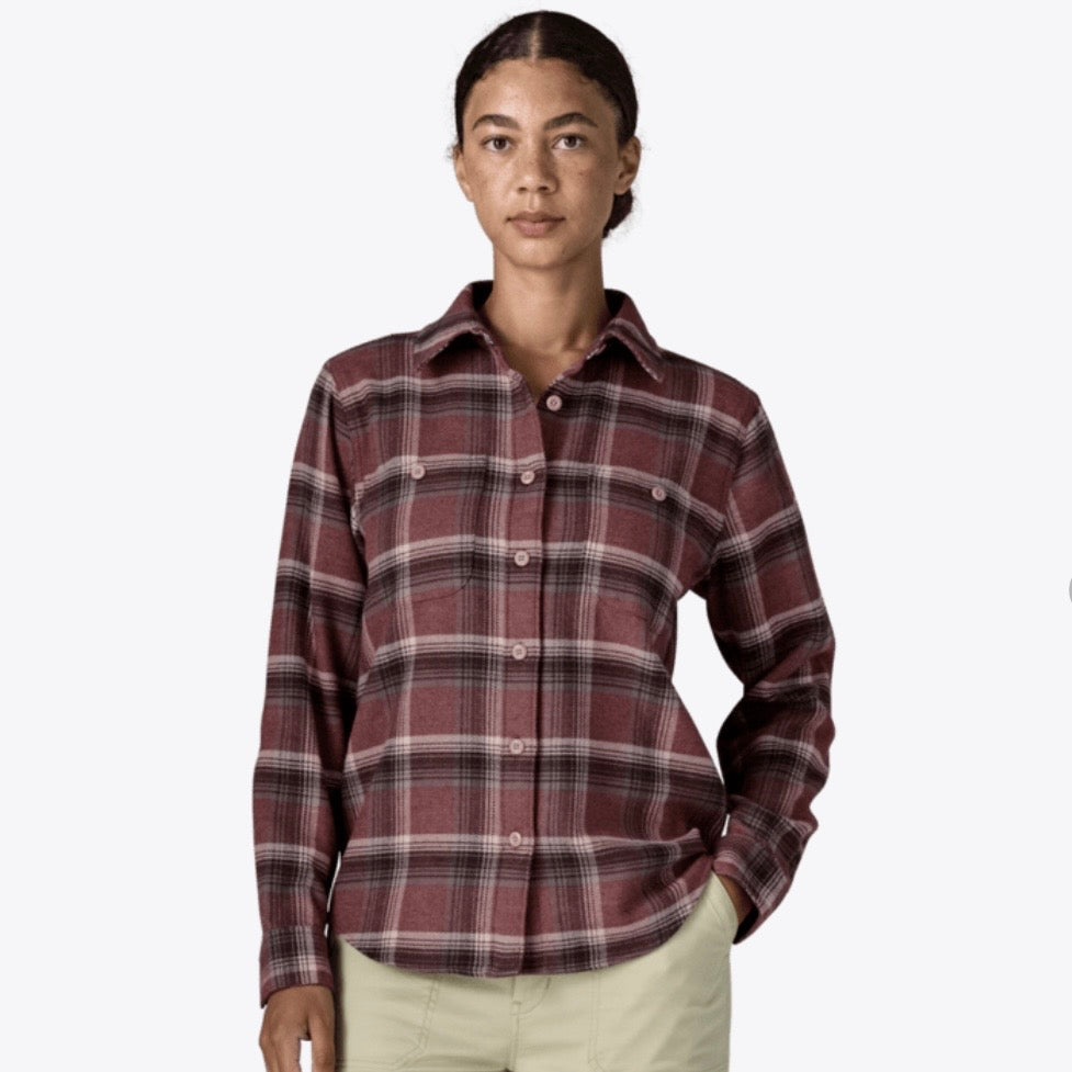 Patagonia W's Fjord Flannel Shirt - Cozy Cabin: Berry Fig