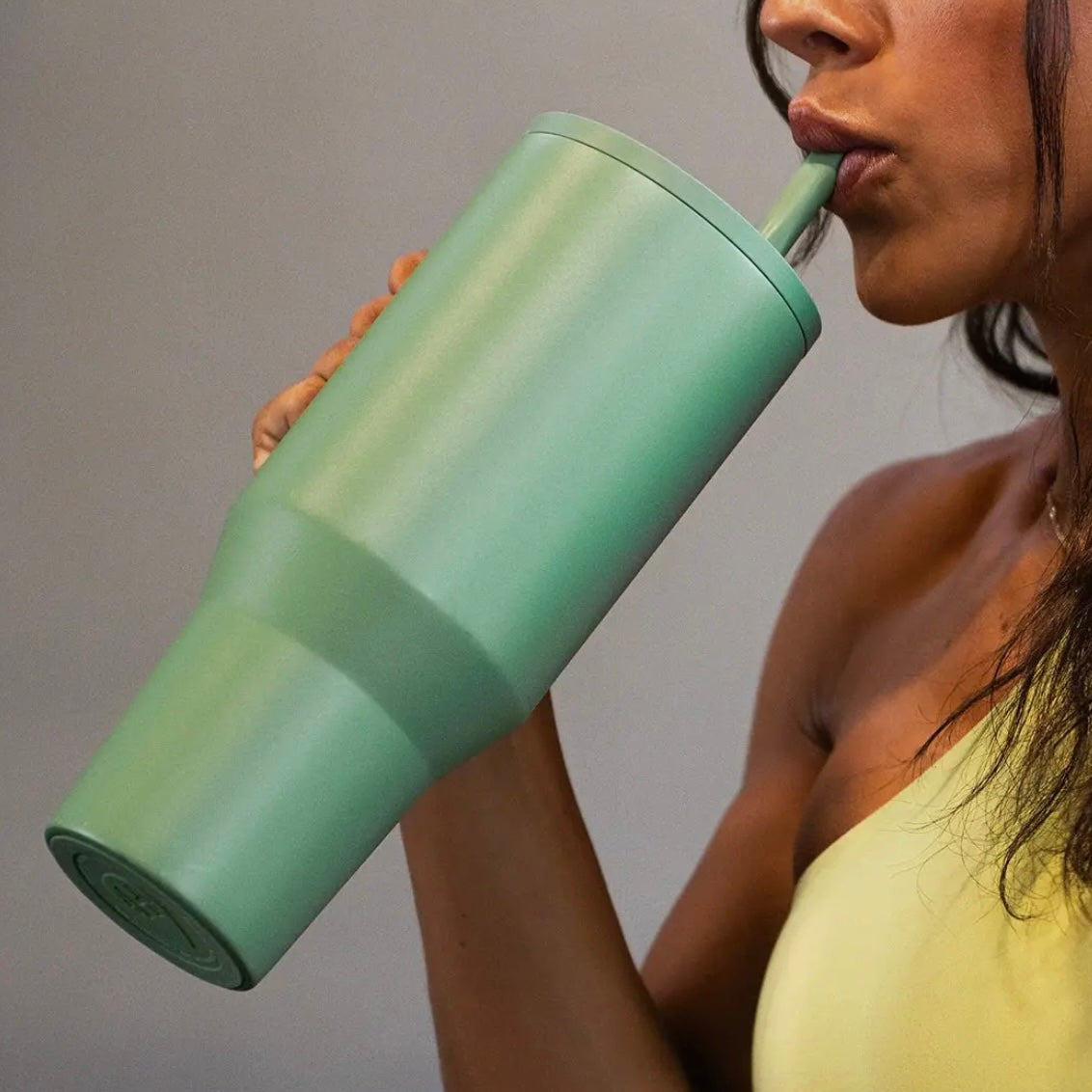 HydroJug 40oz Traveler Tumbler