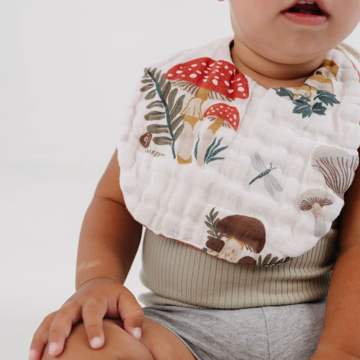 Clementine Kids Bibs