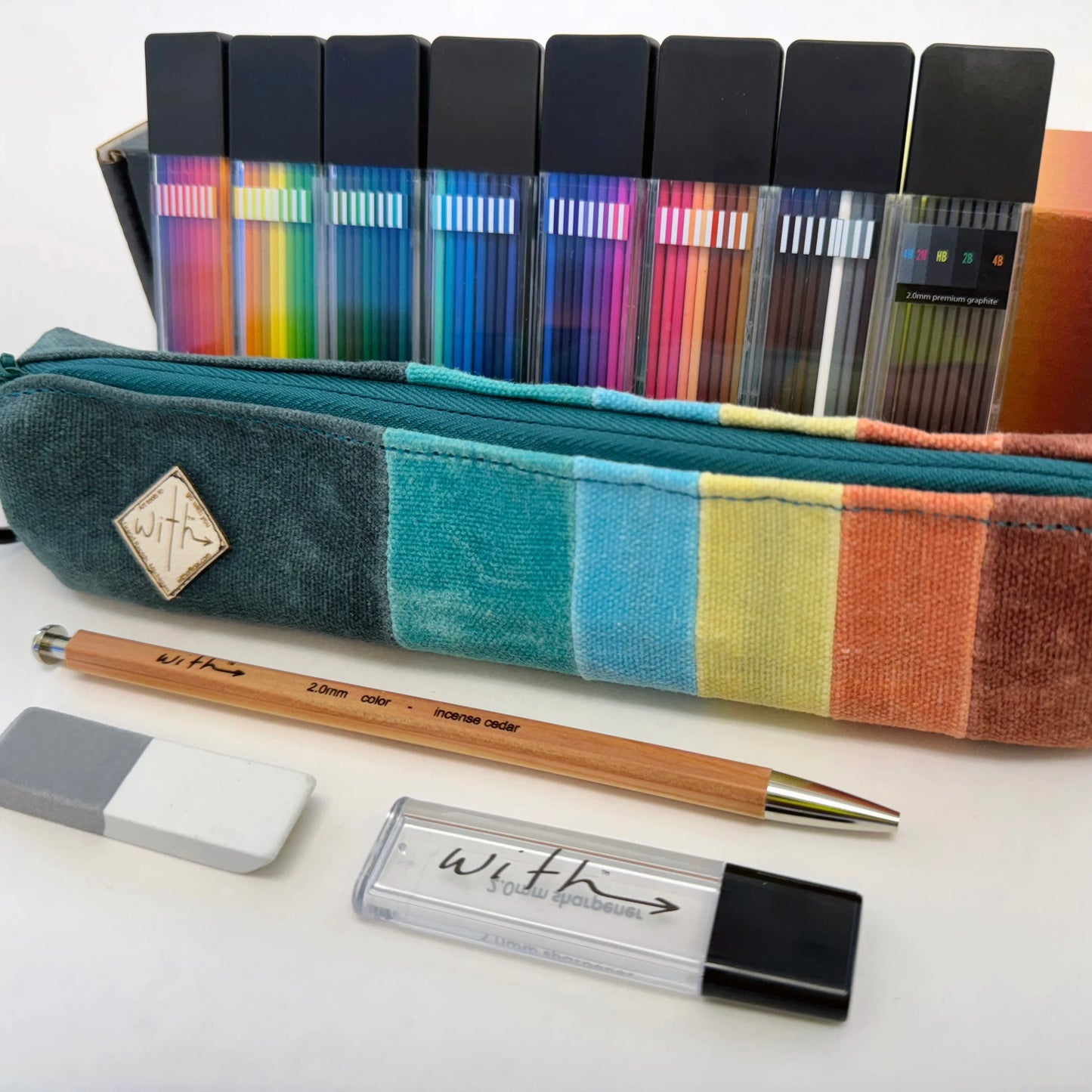 With® 72 Lead Deluxe Drawing
Set