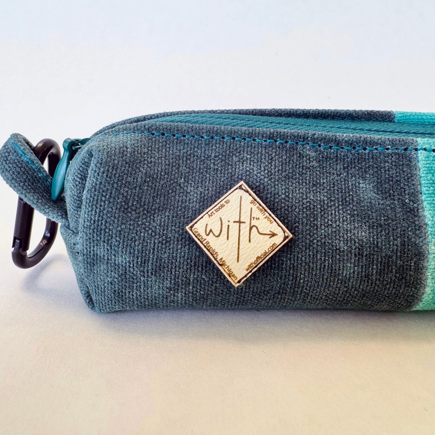 With® 72 Lead Deluxe Drawing
Set