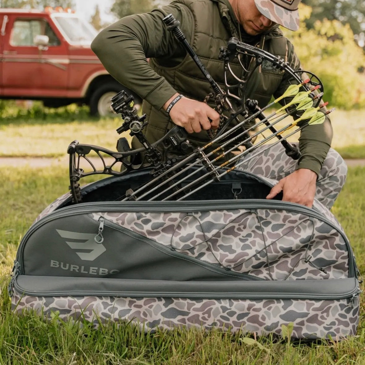 Burlebo Bow Case - Classic Deer Camo