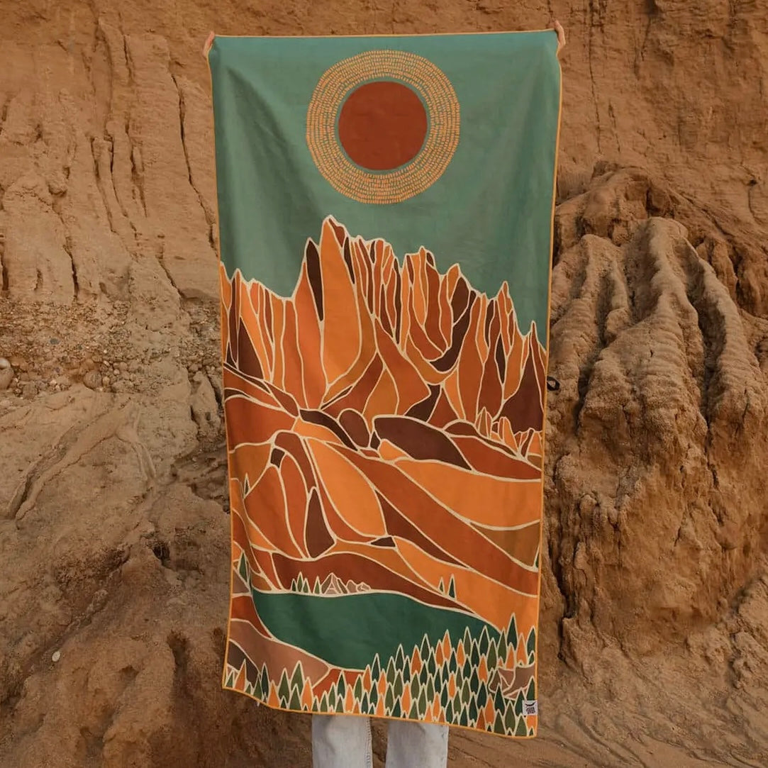 Trek Light Wander Towel | Alpenglow