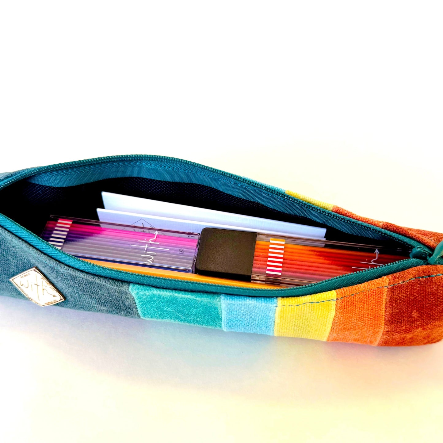 With® 72 Lead Deluxe Drawing
Set