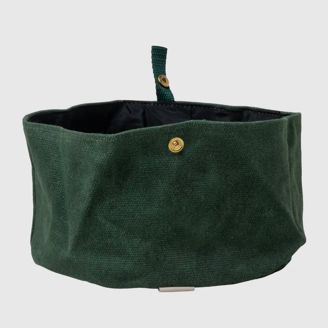 Gentlemen's Hardware Collapsible Dog Bowl