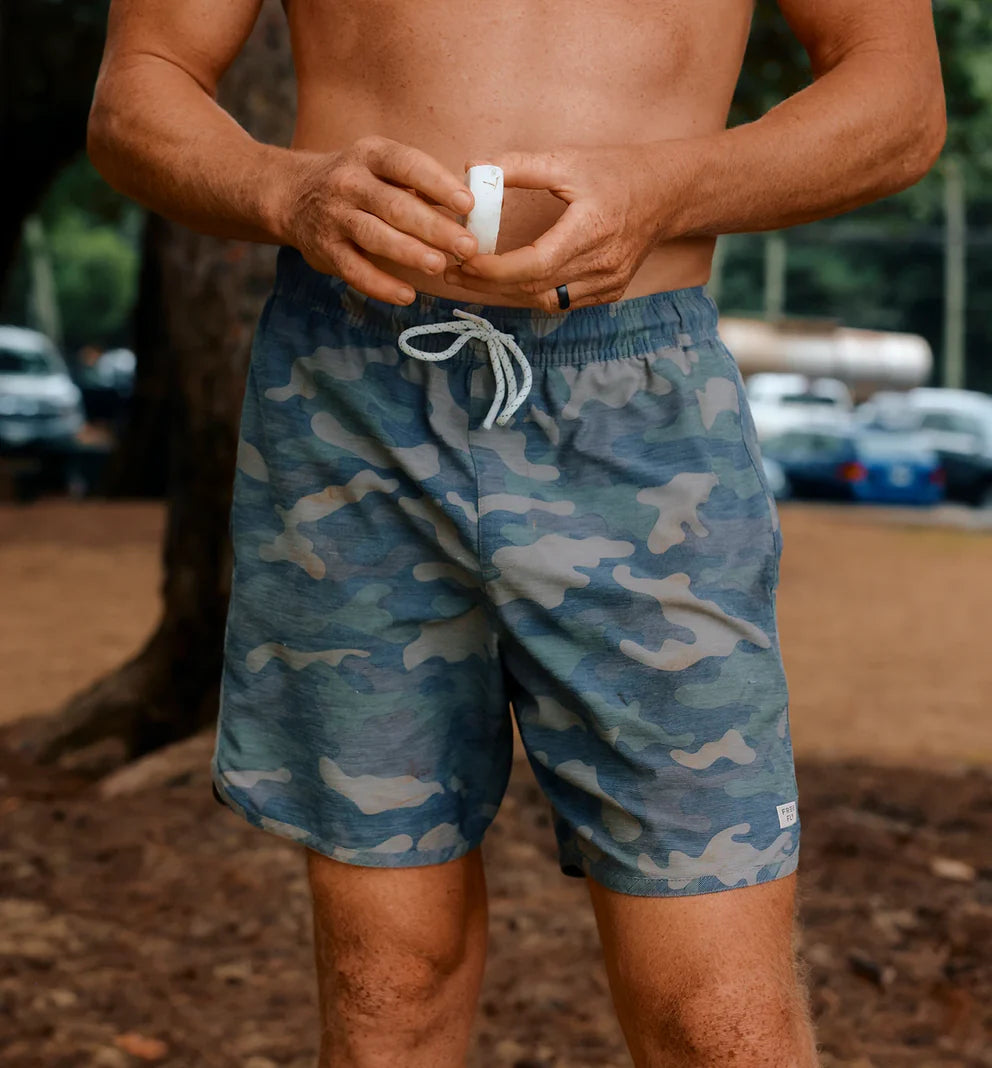 Free Fly Men's Reverb Short 7" - Woodland Camo
