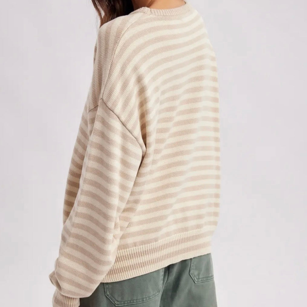 Striped Fish Coastal Graphic
Crew Neck Sweater - Taupe / Sand
