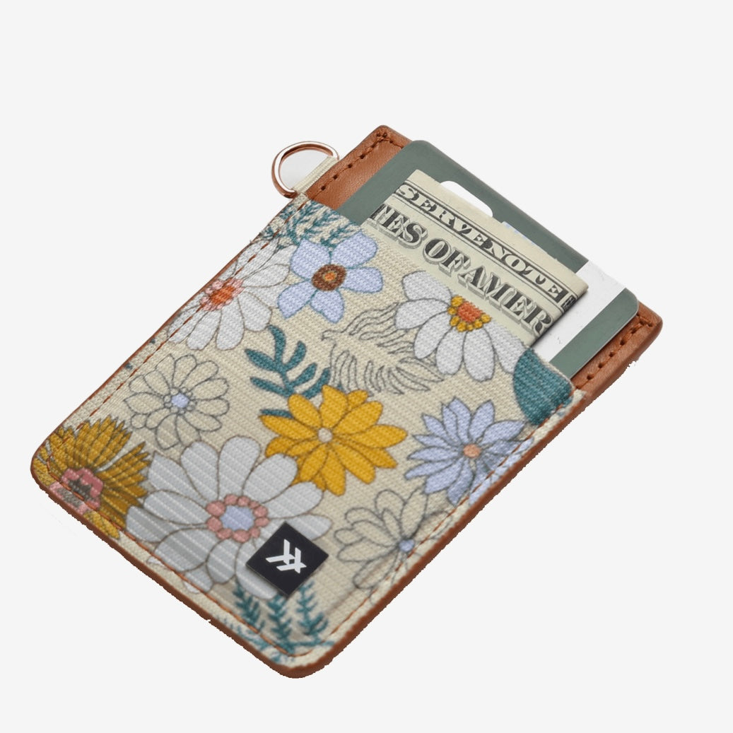 Thread Vertical Wallet