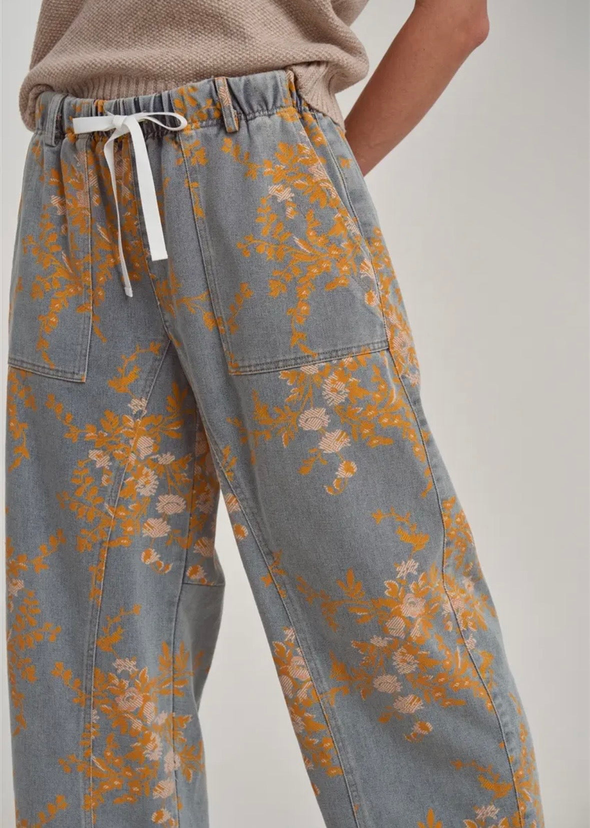 Mid Rise Relaxed Casual Fit Floral Denim