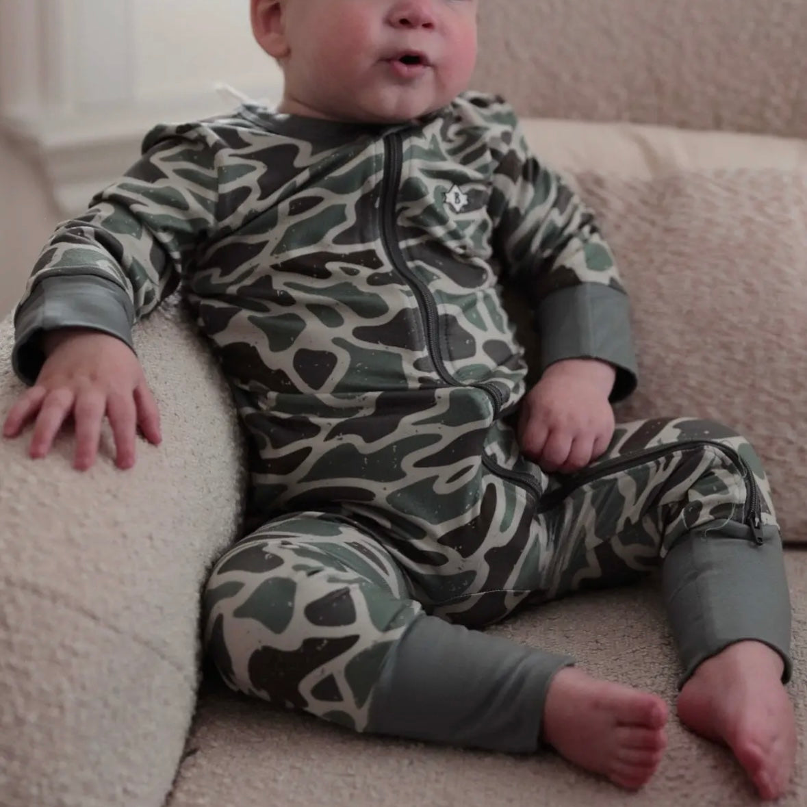 Burlebo Baby Zip Up - Retro Duck Camo