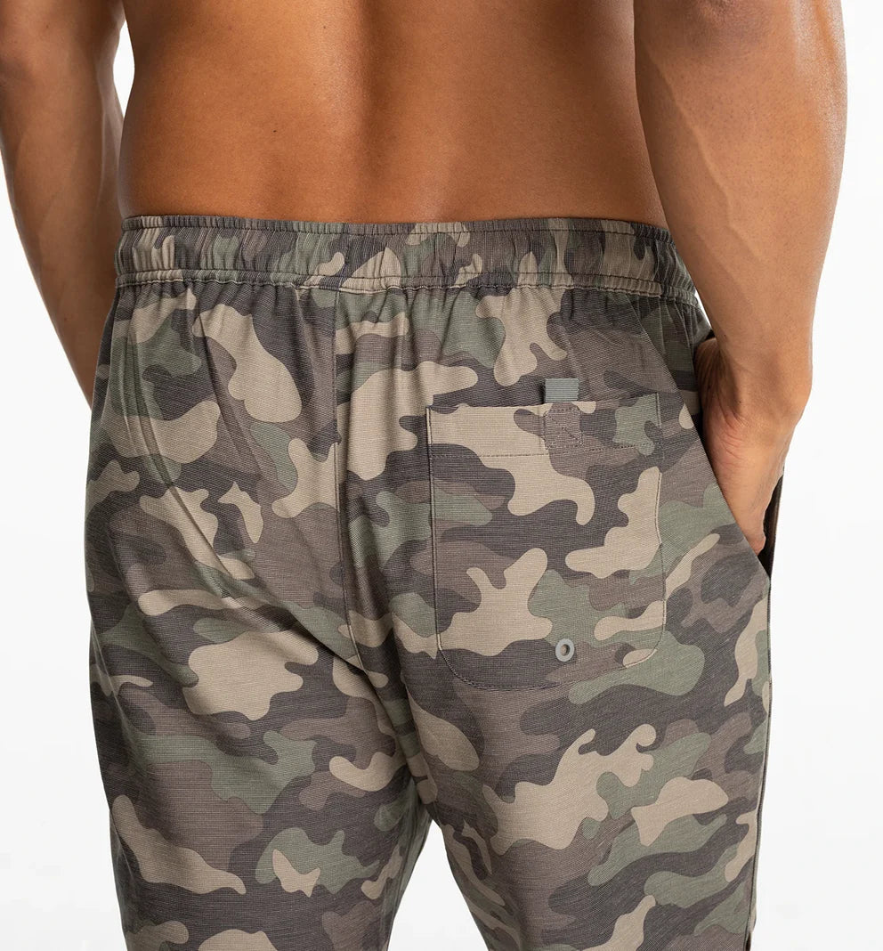 Free Fly Men's Reverb Short 7" - Woodland Camo