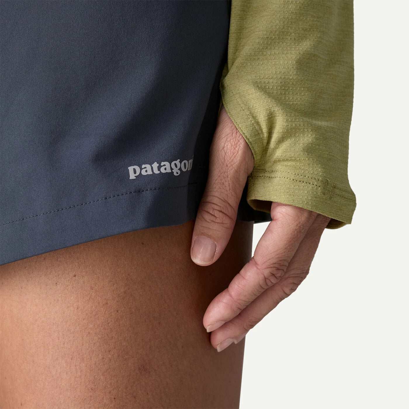 Patagonia W's Cap Cool Sun Hoody