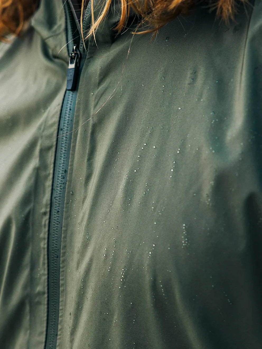 Free Fly Men's Cloudshield Rain Jacket - Dark Olive