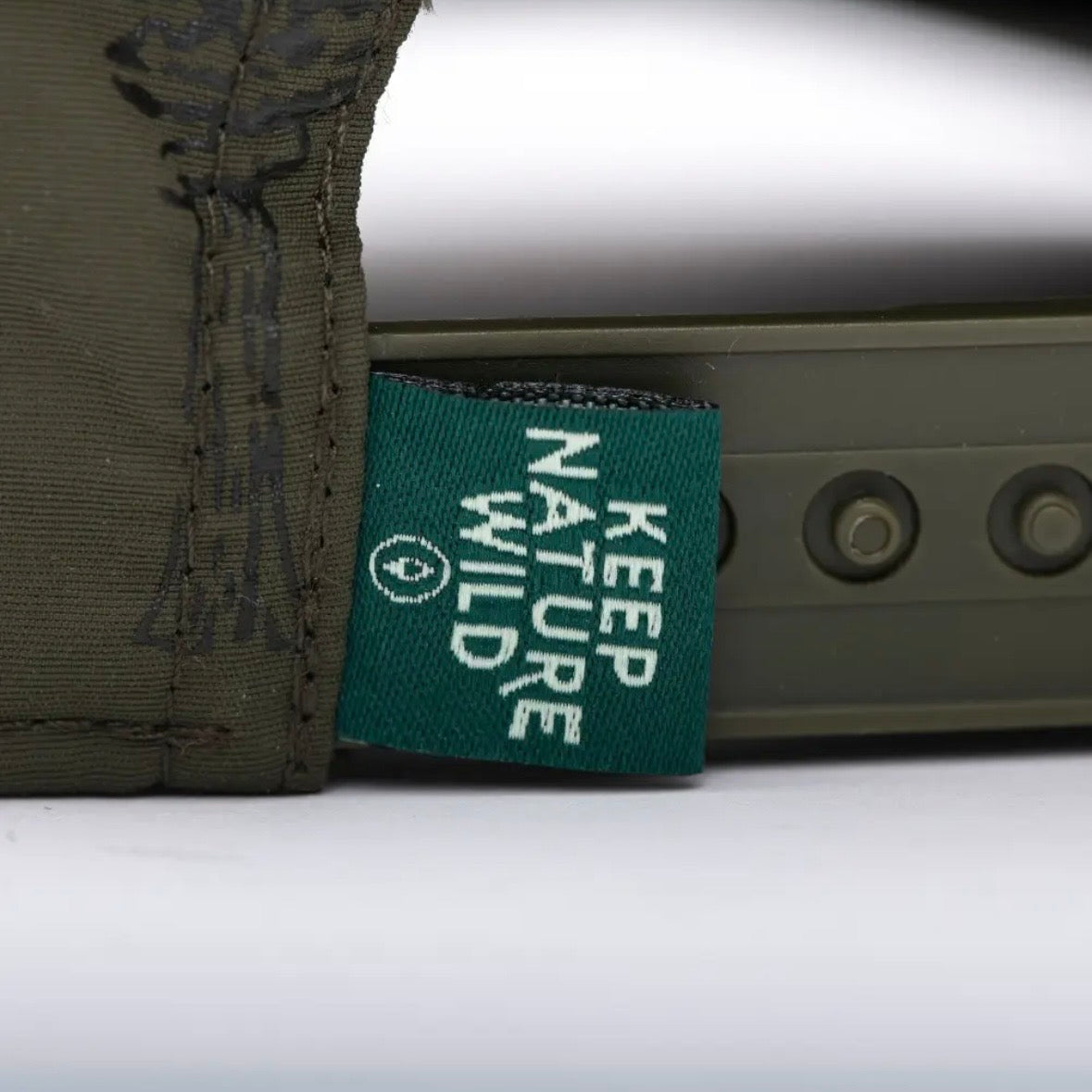 Keep Nature Wild Conifers Trail Hat | Olive