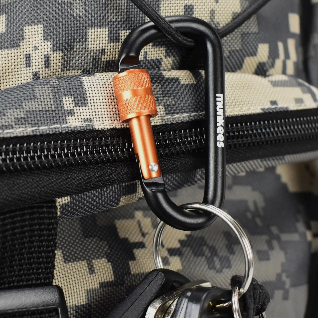 D Shaped Carabiner with Screw Lock