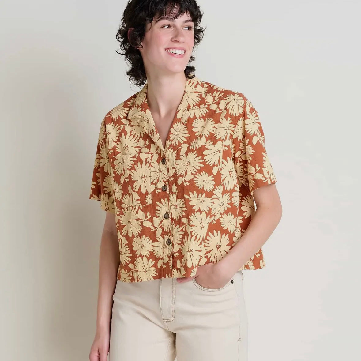 Toad&Co Women's Fletcher Short Sleeve Shirt: Umber Large Floral Print