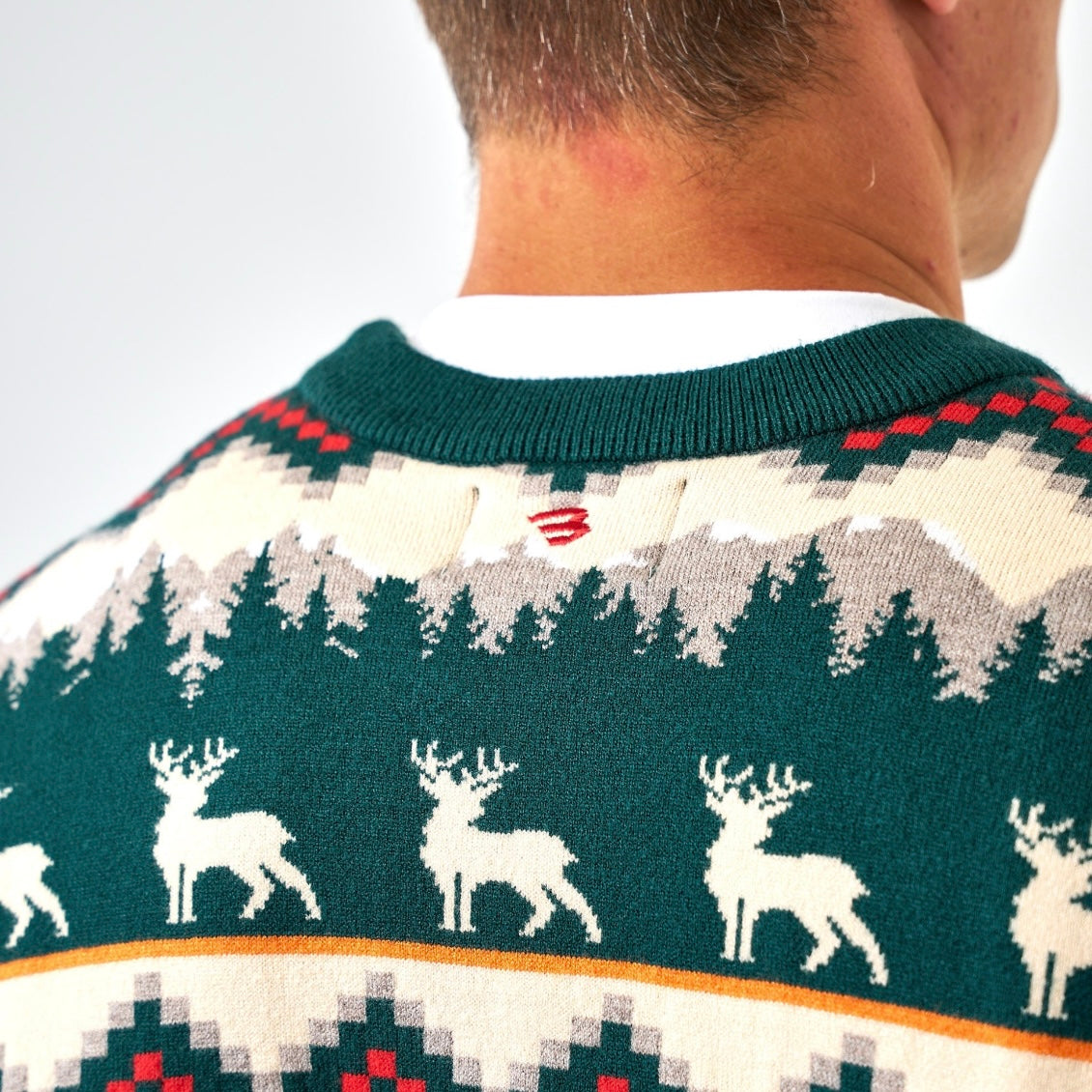Burlebo Outdoor Christmas Sweater