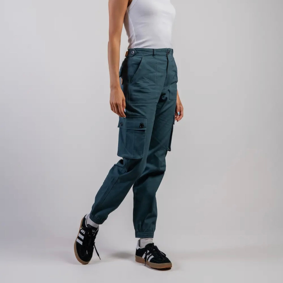 Wondery Outdoors Isabel 3.0 Outdoor Pants | Teal