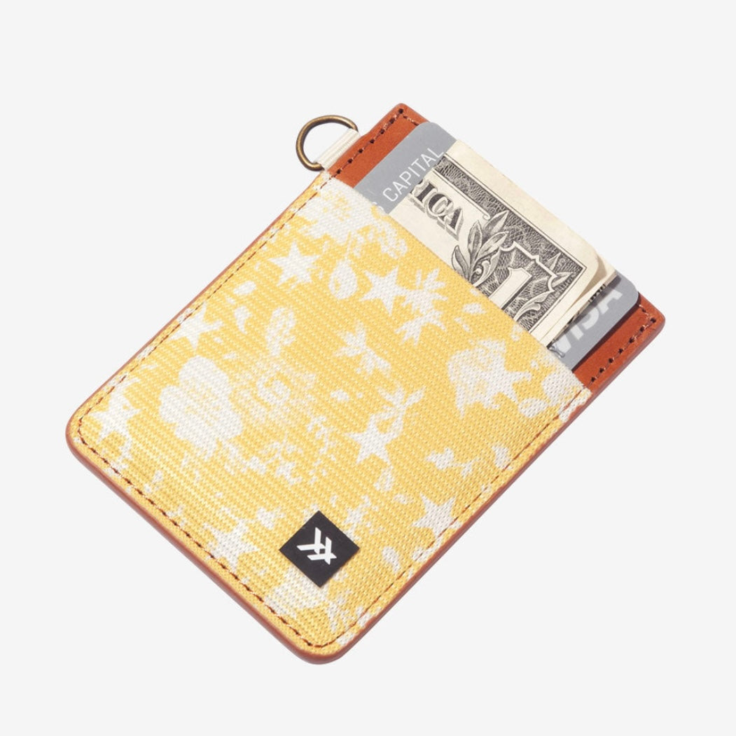 Thread Vertical Wallet