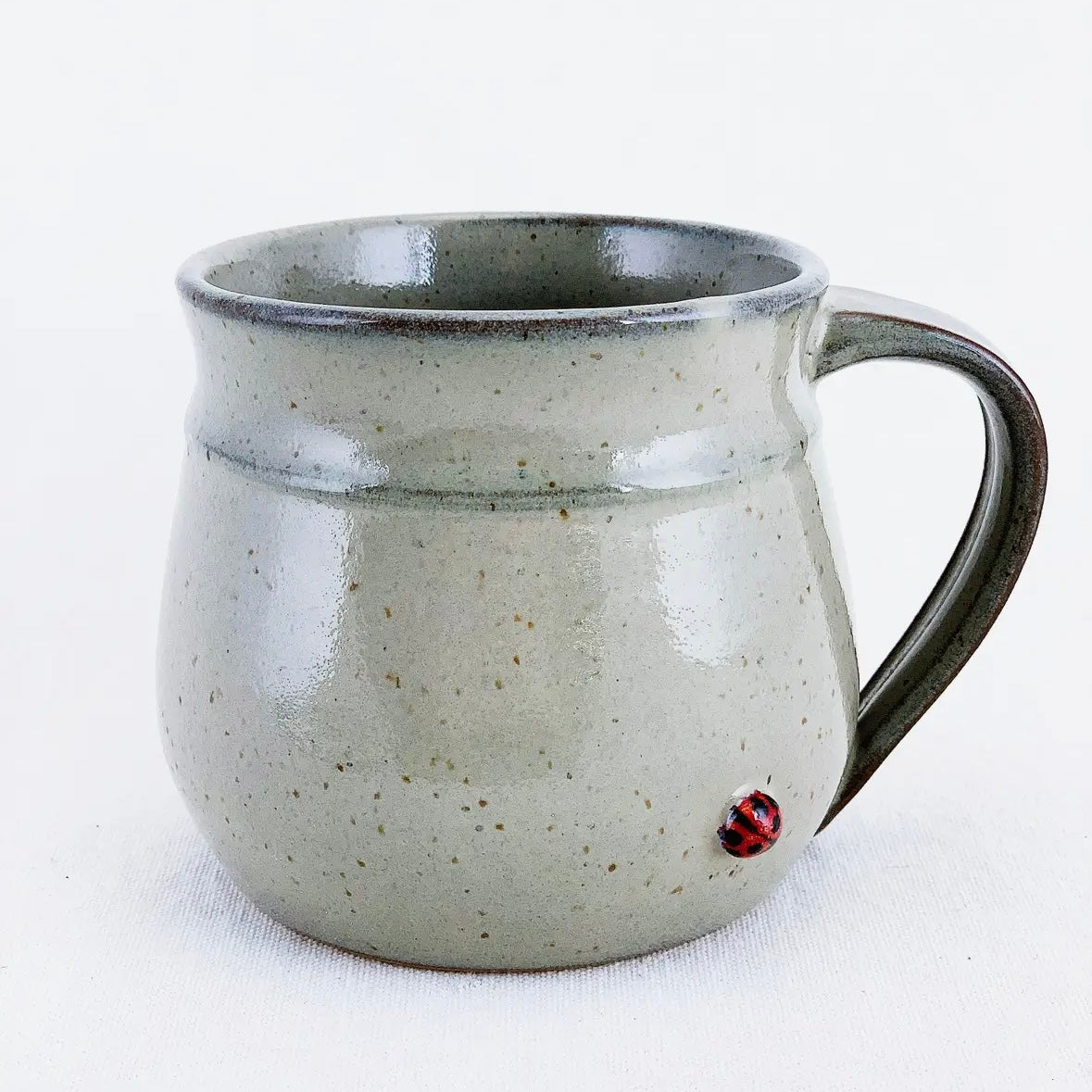 Bug Pottery Short Mug