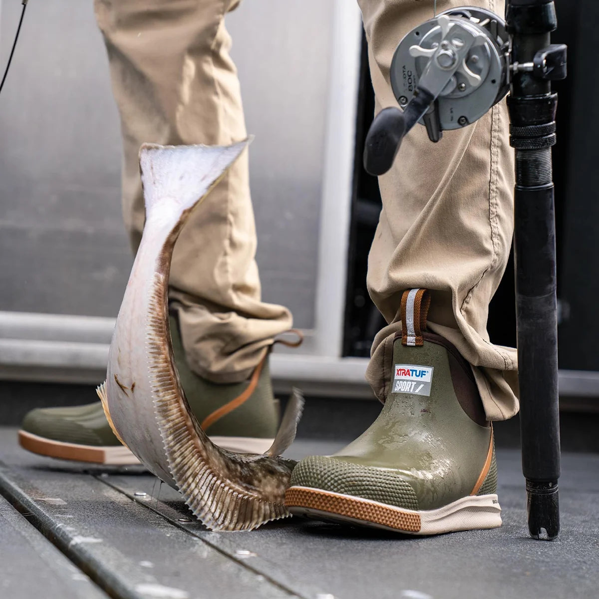 XTRATUF Men's Ankle Deck Boot Sport